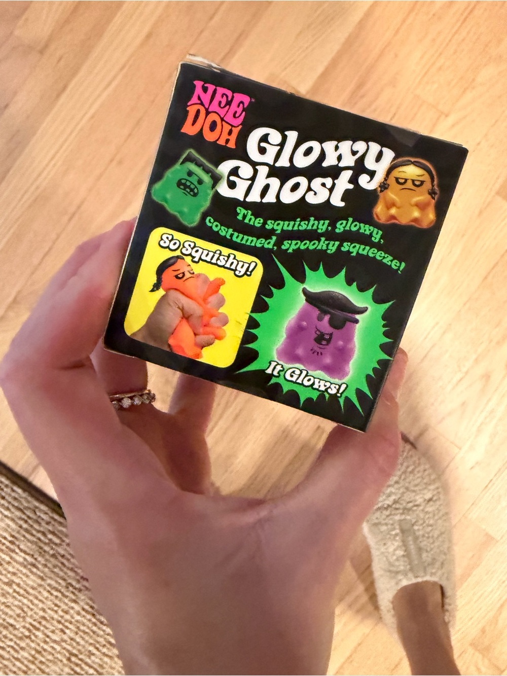Glowy Ghost Glow-in-the-Dark Green NeeDoh Toy - Picture 3 of 4